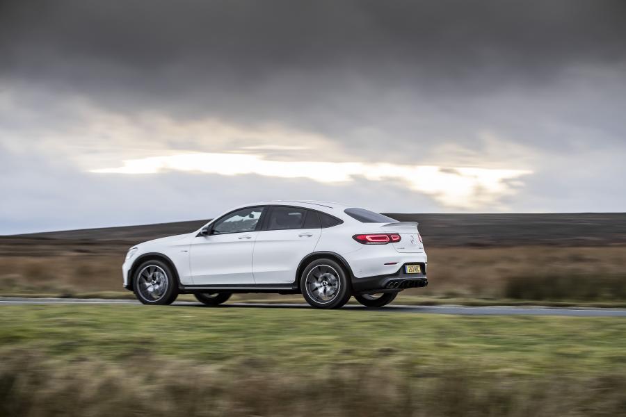  Mercedes-AMG GLC43 4Matic Coupe (C253) 2019 года  (UK) (фото 2 из 69)